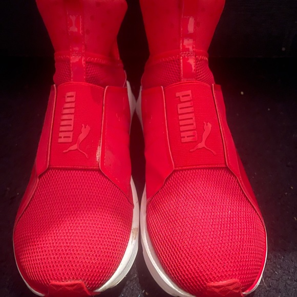 puma fenty red